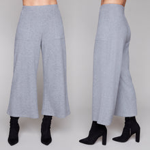 Load image into Gallery viewer, Compli K Urban Luxe Knit Crop Pant