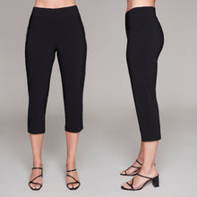 Load image into Gallery viewer, Compli K Pom-Pom Trim Cropped Pants