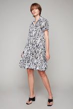 Load image into Gallery viewer, Compli K button-front short sleeve dress
