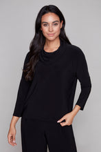 Charger l&#39;image dans la galerie, Compli K Whisper Back Button Blouse
