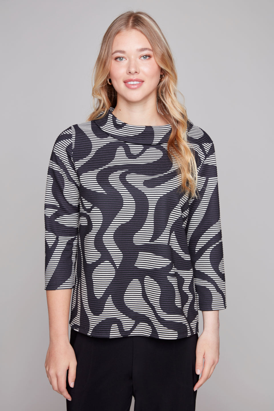 Compli K Graphic Wave Top