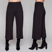 Load image into Gallery viewer, Compli K Urban Luxe Knit Crop Pant
