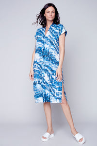 Carre Noir v-neck short sleeve shirt dress with slit side hems