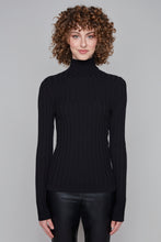 Load image into Gallery viewer, Carre Noir novelty fitted turtleneck
