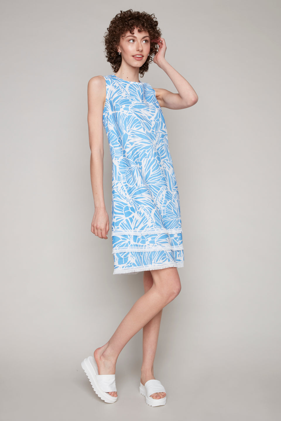 Carre Noir sleeveless dress with ruffled pleated hems