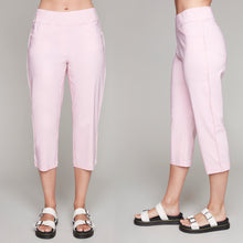 Load image into Gallery viewer, Carre Noir pull-on capri pants with side stitching details
