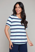 Charger l&#39;image dans la galerie, Carre Noir v-neck striped t-shirt
