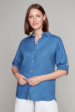 Load image into Gallery viewer, Carre Noir 3/4-length sleeve linen blouse
