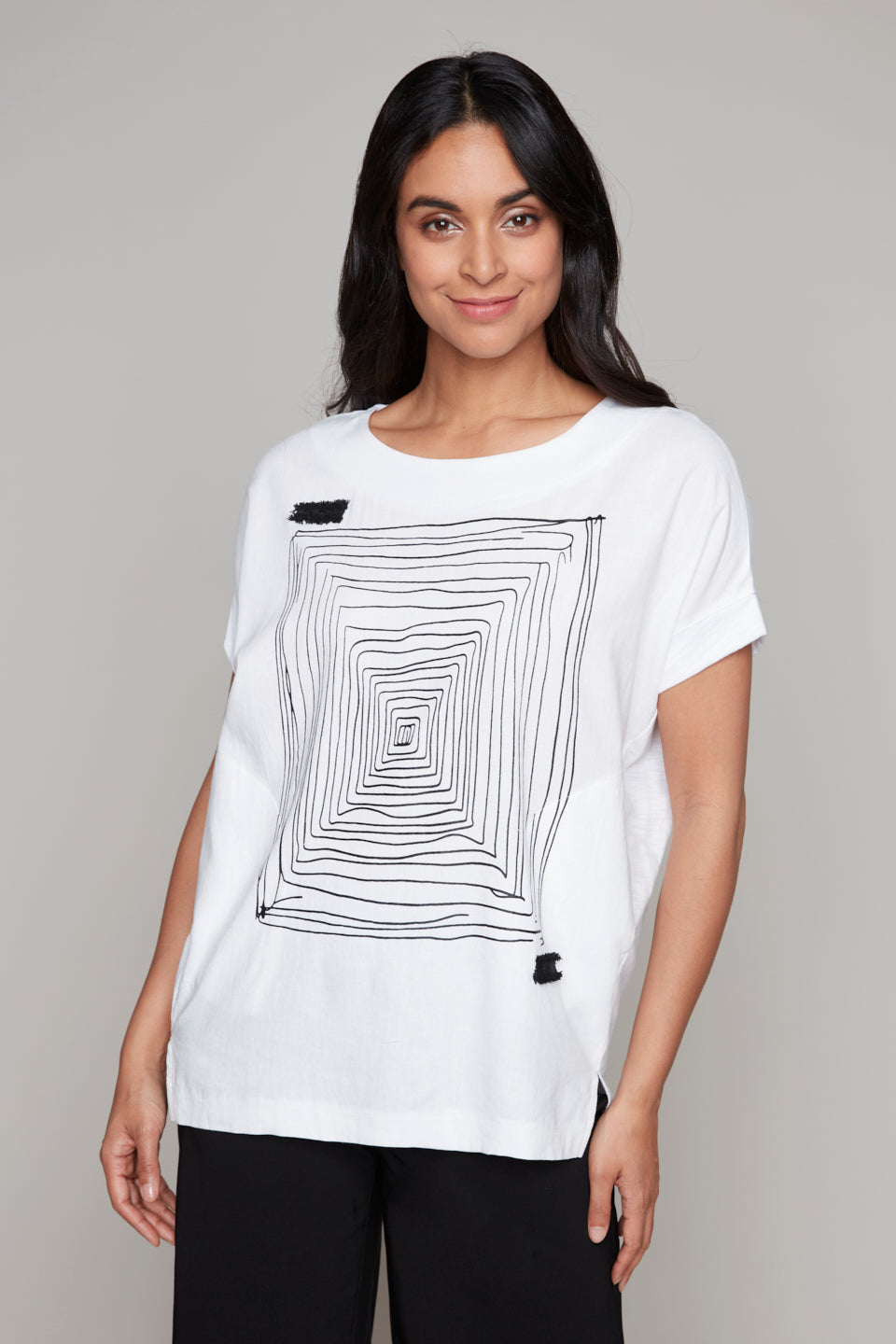 Carre Noir novelty t-shirt with split hems