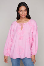 Charger l&#39;image dans la galerie, Carre Noir long sleeve tassel tie-front blouse
