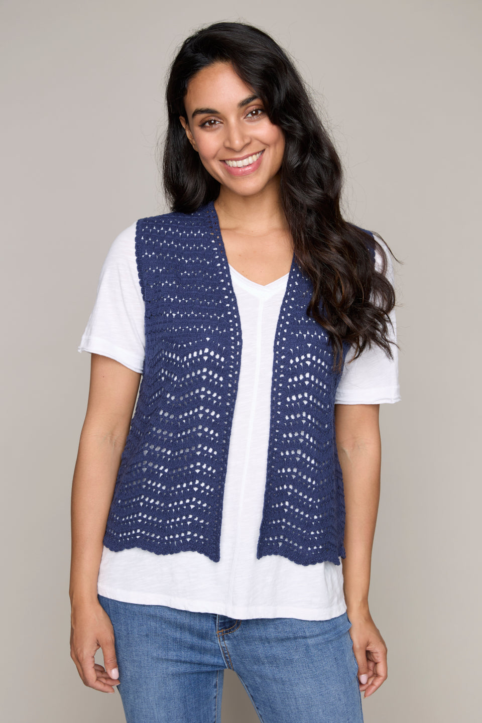 Carre Noir sleeveless crochet knit vest