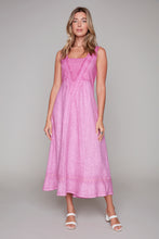 Charger l'image dans la galerie, Compli K Linen V-Neck Maxi Dress
